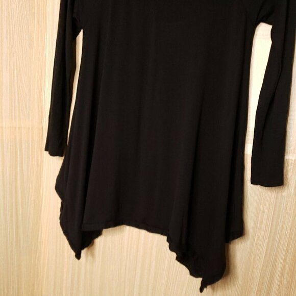 Altar'd State Asymmetrical Oversized Top Medium - Picture 4 of 6